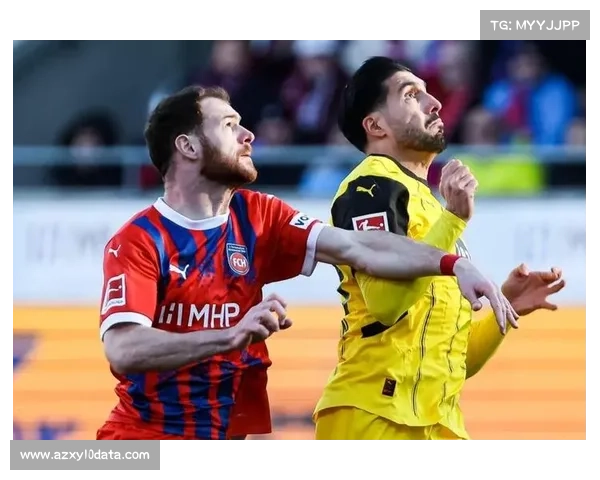 多特蒙德新星拜尔替补登场,凌空抽射惊艳全场展现青春力量